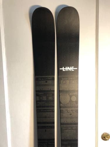 New  Line Without Bindings Blend Skis