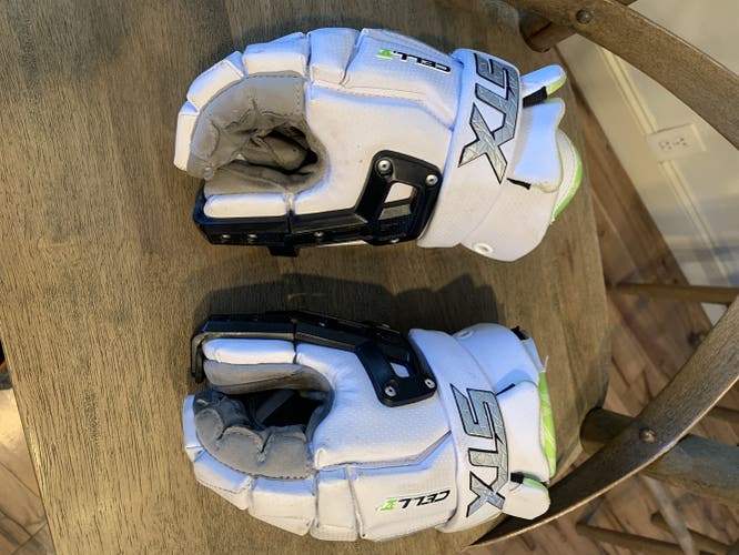 Lacrosse Gloves Used Goalie STX Cell V