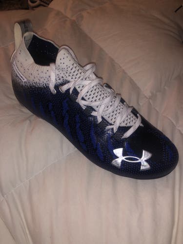 Under Armour Spotlight MC Cleats Size 9.5