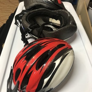 3 bike helmets !