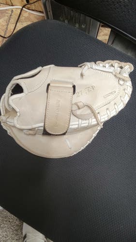 Valle Eagle 27 TS Catcher's Training Glove