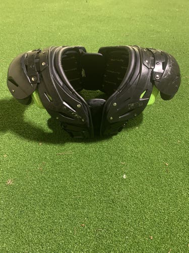 Used Large Gear Pro Tec Razor Shoulder Pads