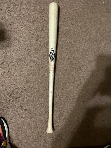 Wood (-3) 31 oz 34" Bat