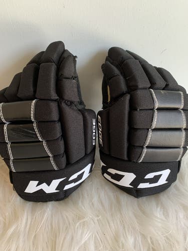 Gloves Used CCM Edge 11"