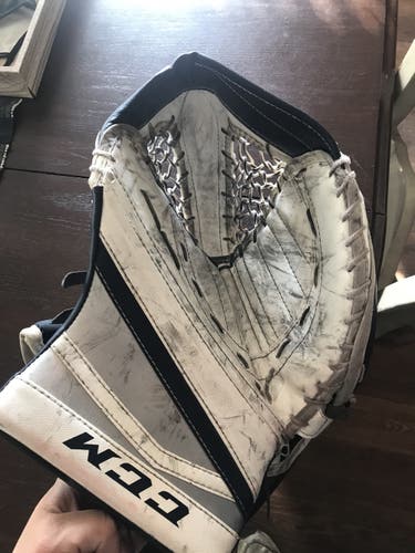 CCM lefevre goalie glove
