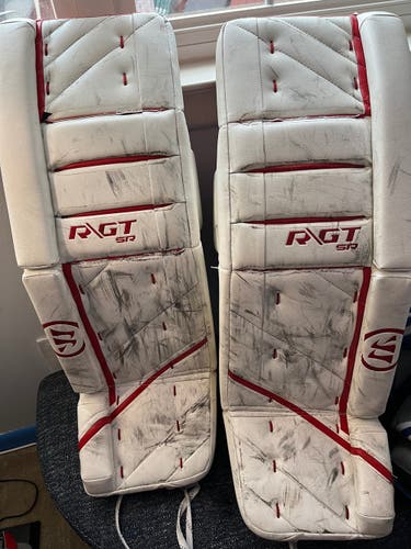 Goalie Full Set Used 33" Regular Warrior Ritual GT w/GT Pro Glove
