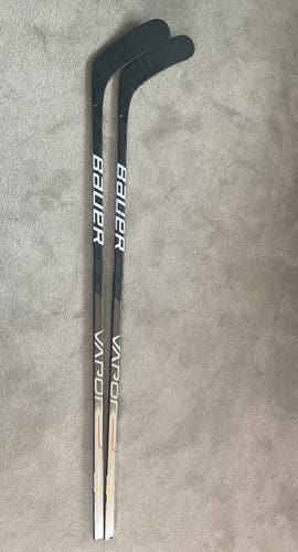 Used Senior Bauer Right Handed Vapor Hyperlite Mid Pattern