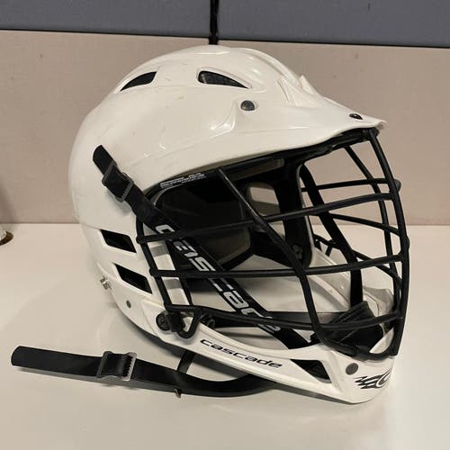 White Used Youth Player's Cascade CPV-R Helmet