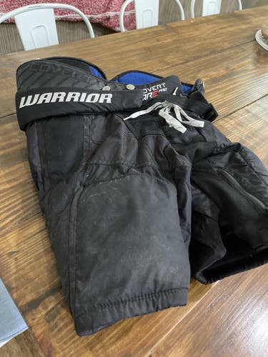 Junior Medium Warrior Covert QRE20 pro Hockey Pants