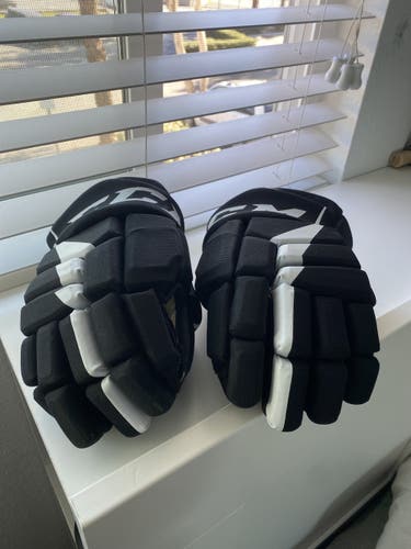 CCM 13"  FT475 Gloves