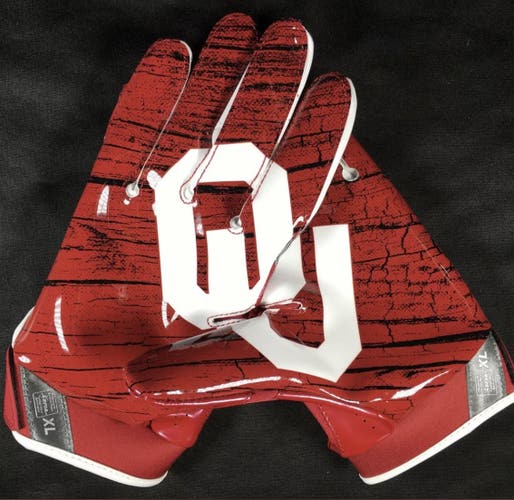 New Nike Oklahoma Committed Football Gloves