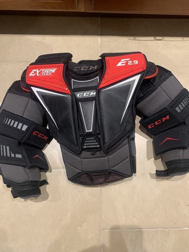 Used Small CCM  Eflex 5.9 Goalie Chest Protector
