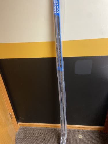 Team Nexus Hockey Stick - RH - P92 - 87