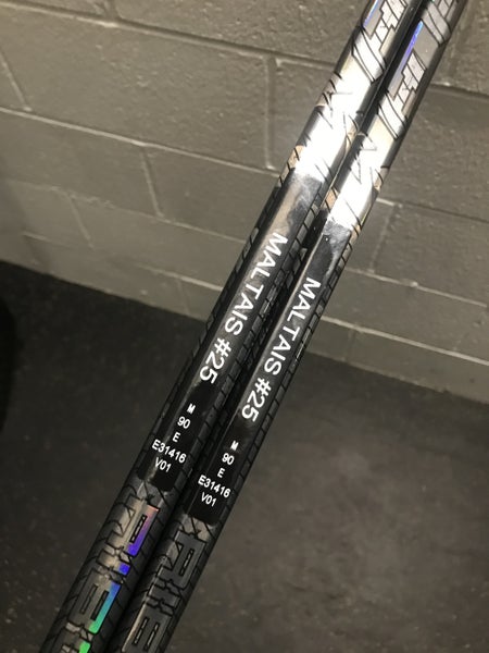 New Senior CCM Right Handed Trigger 6 Pro Stock P90 90 Flex - 2 Pack