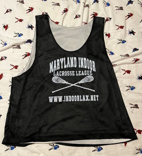 Black/White MD Lax League Pinnie