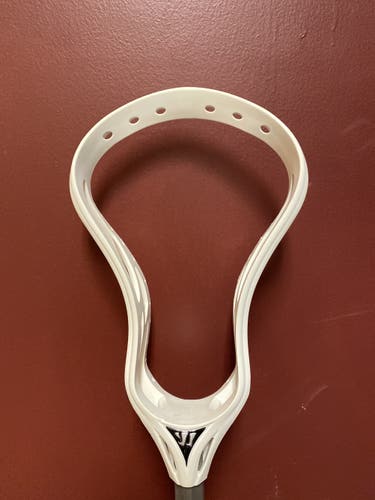 Like New White Warrior Evo 3x