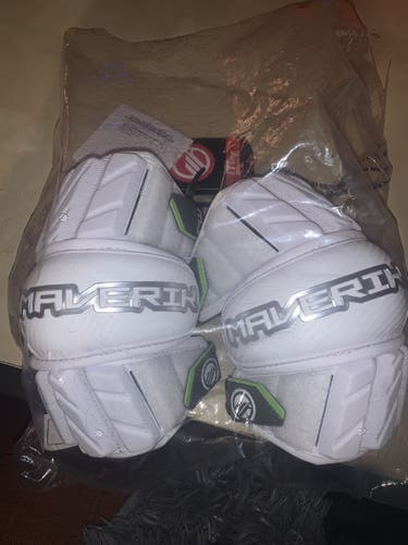 New 2022 Maverik Max Arm Pads