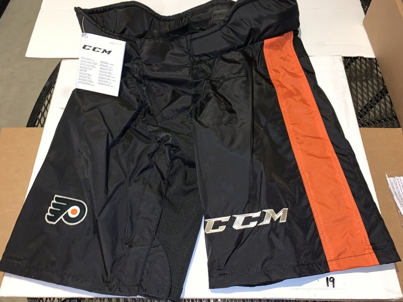 Philadelphia Flyers 50th Girdle Shell New Large CCM PP90 and Socks Pro Stock