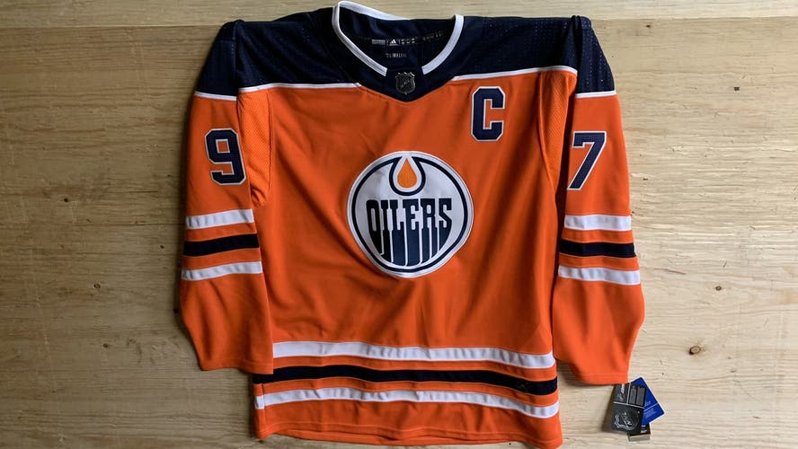 Oilers senior McDavid jersey 60