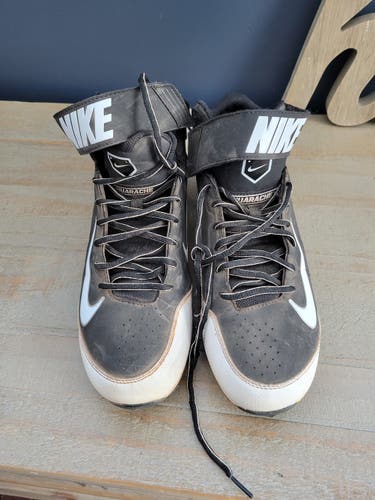 Black Used Size 10 (Women's 11) Molded Cleats Nike