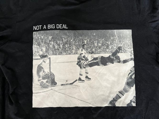 Spittin’ Chiclets “Not A Big Deal” Shirt Men’s Large Bobby Orr Barstool