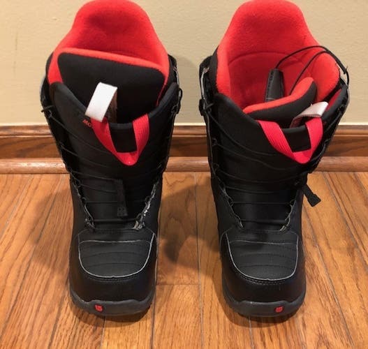 BURTON MOTO SNOWBOARDS BOOTS MEN SIZE 6