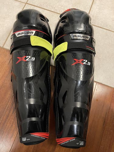 Bauer  Vapor X2.9 Shin Pads