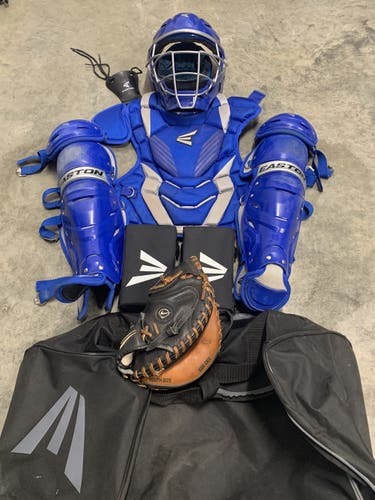 Easton Gametime Catcher's Set Royal Blue