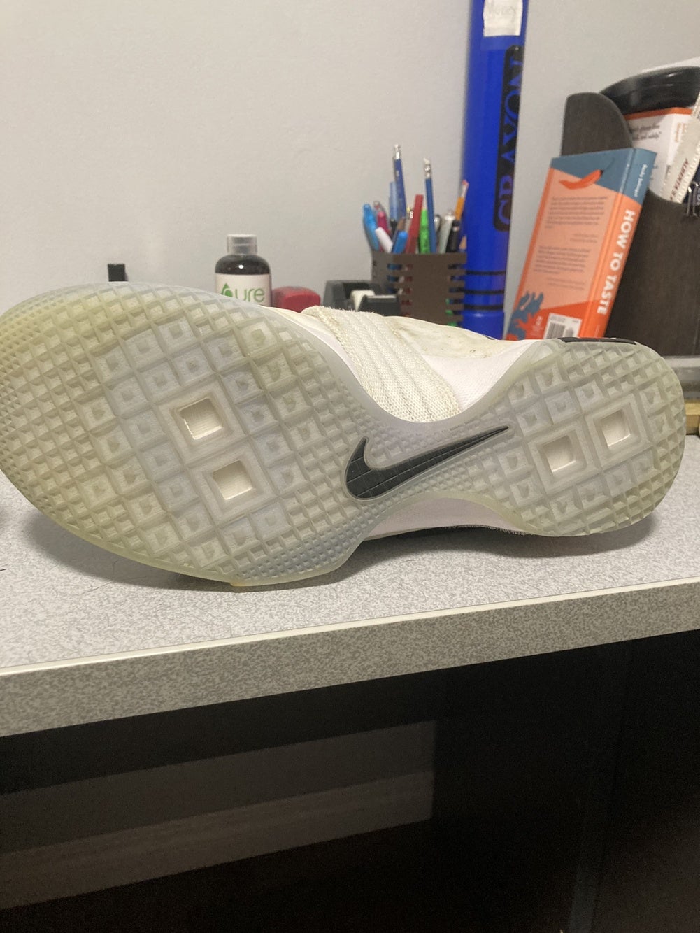 Like New Nike Lebron Soldier 10's Size 