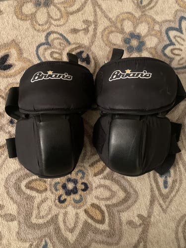 Used Brian's Goalie Knee Guards