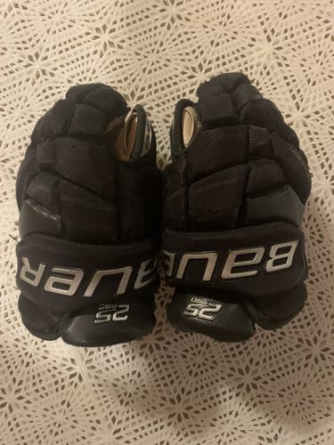 Bauer 10"  Supreme 2S Pro Gloves