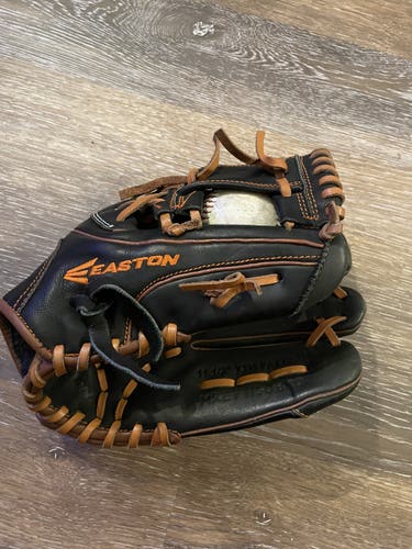 Baseball Glove Used Easton Right Hand Throw Mako 11.5"