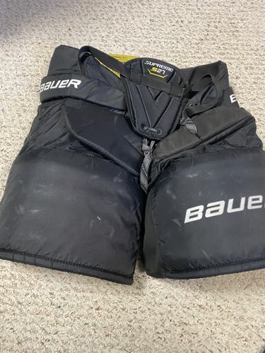 Hockey Goalie Pants Senior Used Small Bauer supreme s27