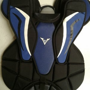 Junior S/M Vaughn Velocity V6 goalie chest protector