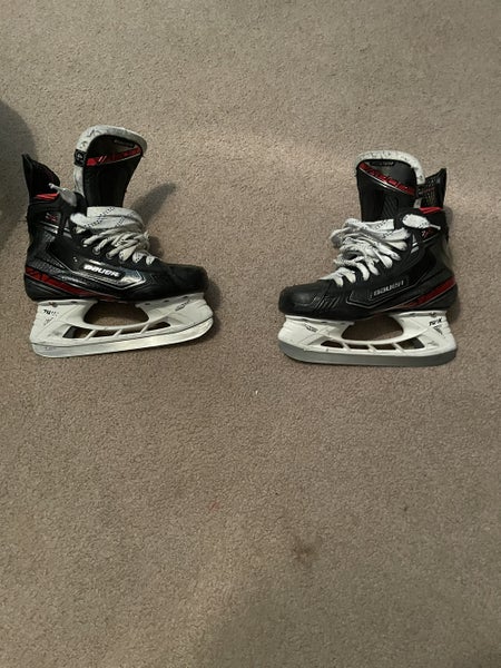 Junior Bauer Size 4.5 Vapor 2X Hockey Skates