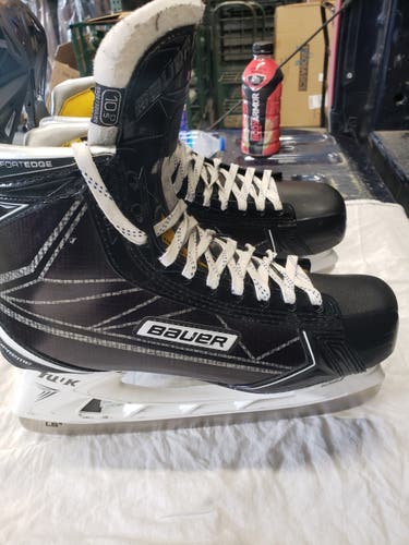 Hockey Skates Senior New Bauer Supreme 1S Regular Width Size 10.5