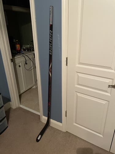 Senior Right Handed Vapor LTX Pro + Hockey Stick