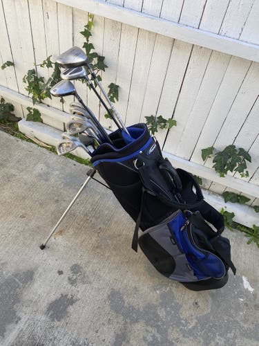 Mens right handed complete golf set with brand new irons