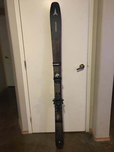 2022 Atomic All Mountain Maverick 88Ti w/Warden13GW bindings