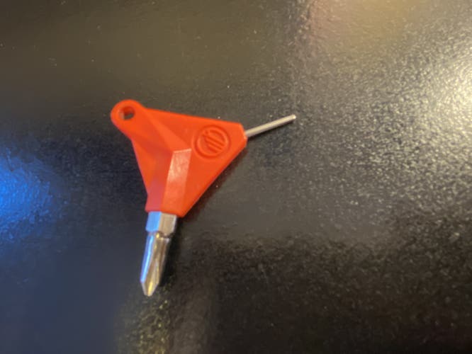 Maverik Lacrosse Shaft Tool
