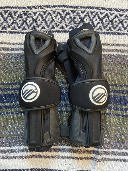 Used Medium/Large Maverik Rome RX Arm Pads