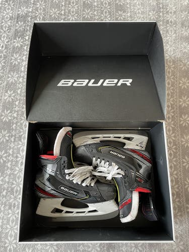 Hockey Skates Senior Used Bauer Vapor 2X Pro Regular Width Pro Stock Size 7