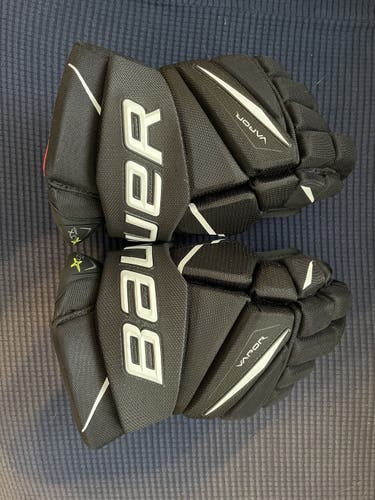 Used Bauer Vapor 2X Pro Gloves 15” Black