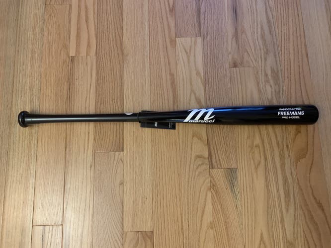 New 2022 Marucci Freeman5 Maple 33”/30 oz