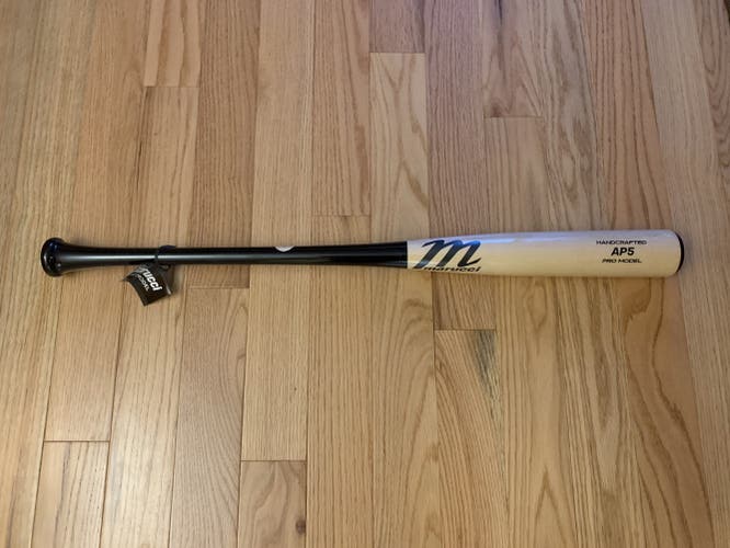 New 2022 Marucci 32"/29 oz Maple AP5 Bat