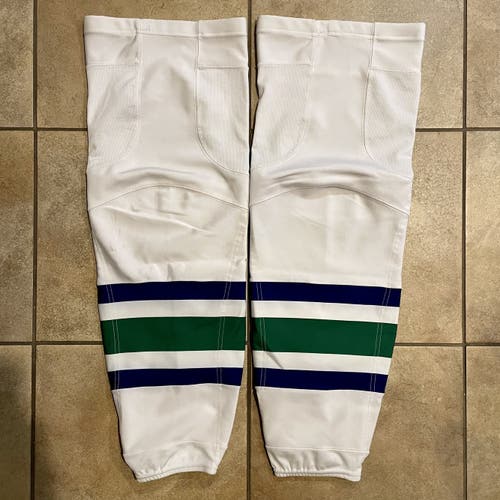 Pro Stock Vancouver Canucks Reebok Socks Sz XL