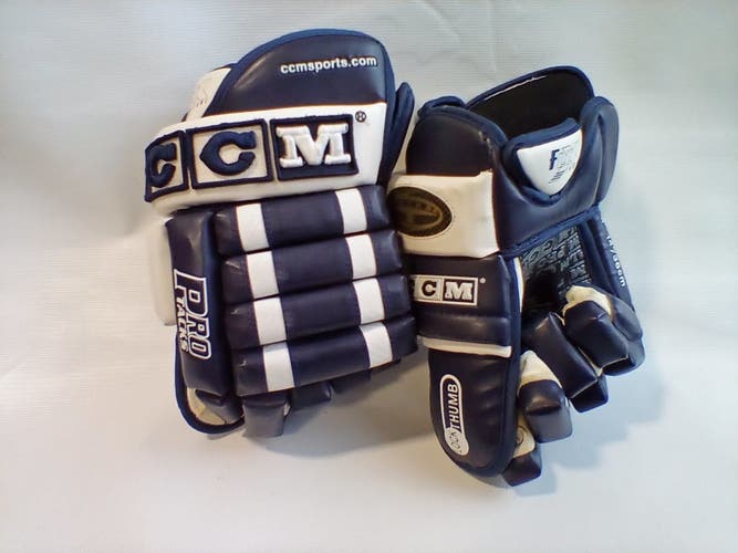Used Ccm 14" Hockey Gloves