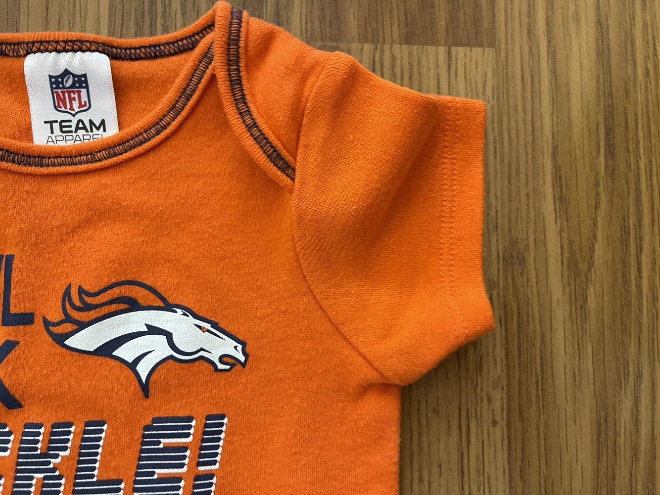 Denver Broncos NFL FOOTBALL 'CRAWL WALK TACKLE' Infant Size 0-3M Baby Body  Suit!