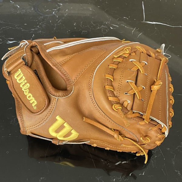 New Wilson A2000 1790 Saddle Tan Pro Issue 34" Catcher's Mitt - FREE SHIPPING