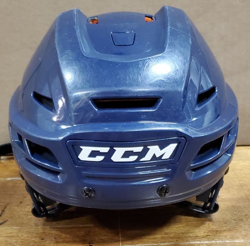Used Small CCM Tacks 710 Navy